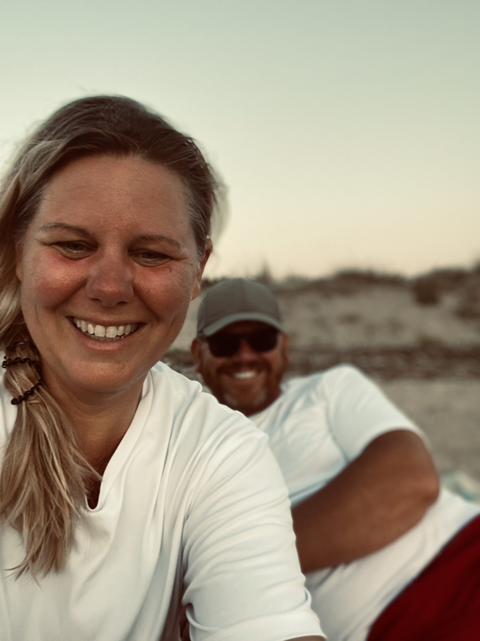 Rebecca und Sebastian am Strand